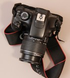 Цифровой зеркальный  фотоаппарат - Canon EOS 1100D + объектив 18-55 IS II KIT Black, фото №5