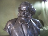 Скульптура, бюст Карл Маркс, Капитал, автор Кербель 1961 год. Высота 25 см, фото №5