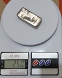 Серебро 999 пробы в литом банковском слитке 250 грамм Швейцария, фото №3