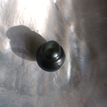 Натуральный морской чёрный жемчуг  Таити .12х15 мм барочная, фото №5