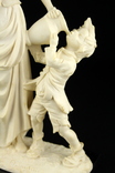 Скульптор A.Santini. Фигура девушки с детьми на подставке. Италия, фото №4