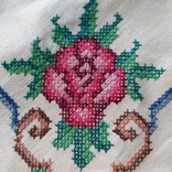 Льняные старые салфетки с вышивкой ручной работы *Розы*.Прошлый век., фото №3