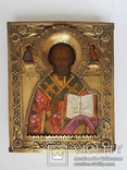 Икона Святого Николая Чудотворца в киоте и кованном окладе, фото №3