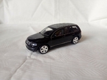 Автомодель Volkswagen Touareg 1:43 Maisto, фото №2