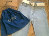 Armani  - фирменные летние джинсы с ремнем разм.32, фото №2