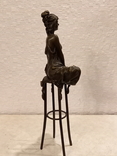 Бронзовая статуэтка " Девушка на стуле "- бронза, латунь., фото №7
