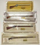 Мініатюрні моделі зброї. 4 шт., фото №2