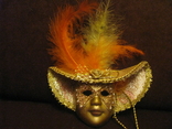 Настенная Венецианская маска   - красный декор -  высота - 14 см.,- фарфор., фото №3