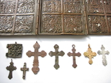 Складень Двунадесятые Праздники,с эмалевым картушем+7 крестов 19ст и иконка Бонусом, фото №6
