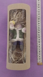 Девочка в зеленой шубке с птичкой, ватная игрушка, фото №4