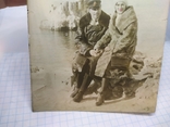 1940-ті Матрос з подругою в Севастополі на тлі пам'ятника морякам, фото №4