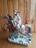 Влюбленные, козак и девушка на коне.  Киев, фото №3