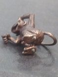 Обезьяна обезьянка веселая глазки камушки коллекционная миниатюра бронза, фото №7