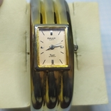Жіночий кварцовий наручний годинник Omax. На ходу, фото №2