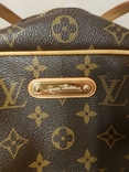Louis Vuitton, photo number 8