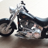 Модель мотоцикла 1:18 Maistol Harley Davidson Hydra-Glide Series 11, фото №3