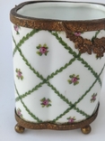 Декоративные вазочки в дамскую комнату ( фарфор , бронза , ручная роспись) Франция, фото №6