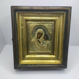 Икона Божьей Матери в серебряном окладе 84, в киоте, фото №2