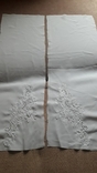 2 обрезка белой ткани с вышивкой. Длина 61, ширина 21 см, фото №3