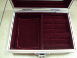 Used jewelry box size 14 x 10 cm, height 5.7 cm, photo number 12