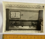 Фото Старый радиоприёмник с часами, 50-е - 60-е г.г.., фото №2