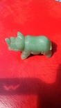 Статуэтка носорога из зеленого авантюрина., фото №2
