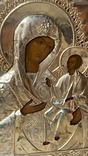 Икона Божьей матери Иверская В серебряном окладе,84 проба 1863 год, фото №3