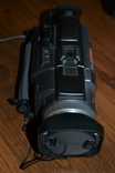 Цифровая видеокамера Sony Handycam DCR-TRV940E, фото №2