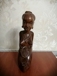 Afrykańska kobieta z popiersiem mahoniowym, numer zdjęcia 2
