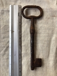 9 старовинних великих ключів ,від Австрійських камяниць, фото №8