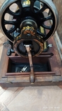 Старая швейная рабочая машинка SINGER, фото №4