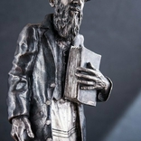 Серебряная фигура ручной работы "Еврей с Торой", фото №3