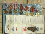 Комплект медалей на Шарый С.А. 8- штук юбилеек с доками., фото №2