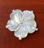 Перламутр белый цветок 23 мм, фото №2