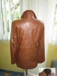 Фирменная женская кожаная куртка CABRINI. Италия. Лот 950, фото №4