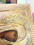 Икона Божьей Матери в серебряном окладе 84, в киоте, фото №12