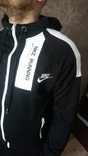 Мужской спортивный костюм Nike Free Run (размер L), фото №3