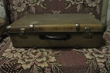 The suitcase is large, photo number 2