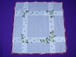 Носовой платок батист, сатиновые вставки, обвязан кружевом, фото №2