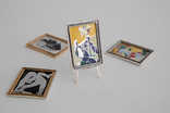 Настольная миниатюра Пабло Пикассо "Женщина в кресле" серебро 925 пробы. Эмаль., фото №3