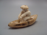 Миниатюра мудрец в лодке нэцкэ экимон кость бивень мамонта 37,49 г, фото №2