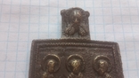 Нательная бронзовая иконка с тремя святыми, фото №4