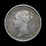 Великобритания 3 пенса 1887 серебро молодая голова, фото №3