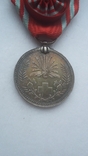 Японська срібна медаль в коробці, фото №7
