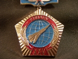 6F13 Знак. Авиация, КВВАИУ 25 лет, Киевское военно авиационное училище. Легкий металл, фото №3
