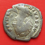 Денарий. Фаустина старшая. Римская империя.Серебро.(17р), фото №3