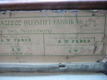 Старинная металлическая коробка для карандашей. A. W. FABER, фото №6