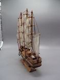 Модель корабельного фрегата Confection sailboat висота дерева 32 см, довжина 31 см, фото №8