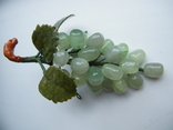 Гроздь винограда из нефрита., фото №3