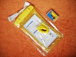 Универсальный водонепроницаемый чехол для телефона и документов желтый, фото №4